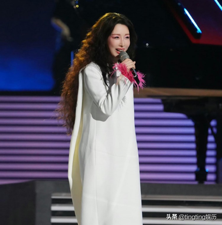 盘点浪姐4各位姐姐的微博涨粉情况谢欣涨粉最多陈意涵竟掉粉